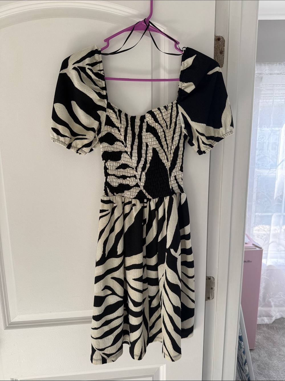 H&M Black and White Zebra Print Puff Sleeve Mini Dress